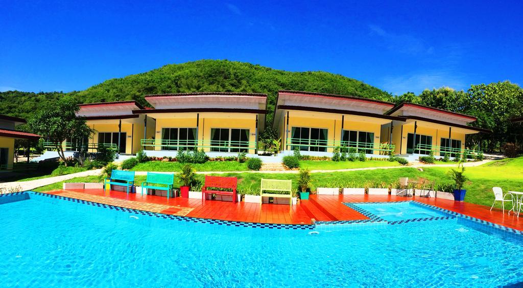 Theerama Cottage Suan Phueng Esterno foto