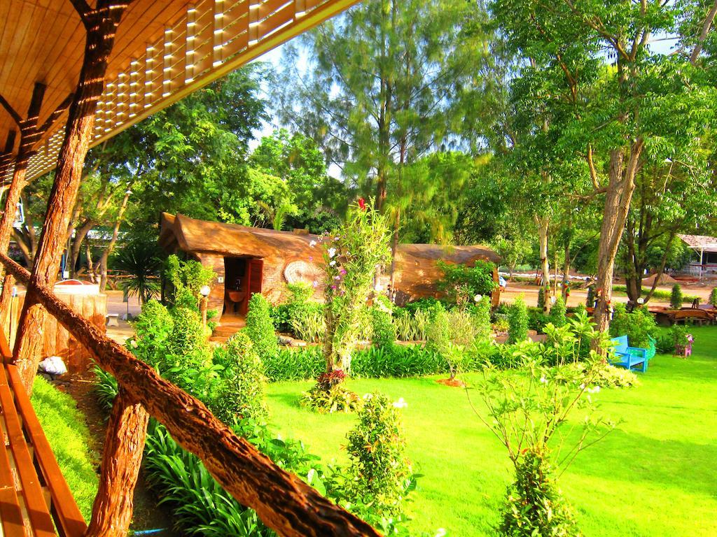 Theerama Cottage Suan Phueng Esterno foto