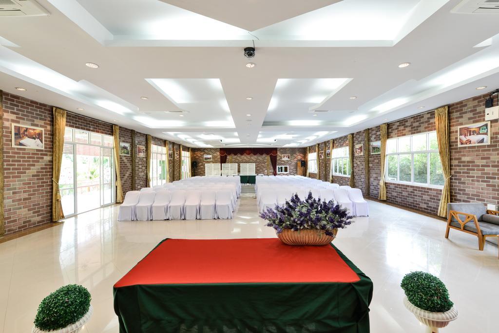 Theerama Cottage Suan Phueng Esterno foto