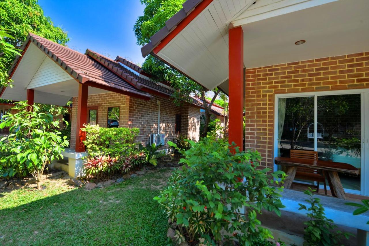 Theerama Cottage Suan Phueng Esterno foto